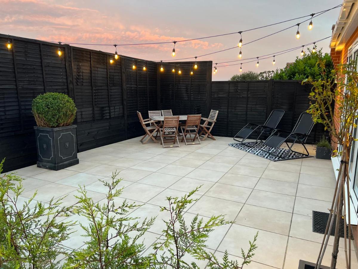 *Brand New* Luxury Country Lodge Burnham-on-Crouch Buitenkant foto